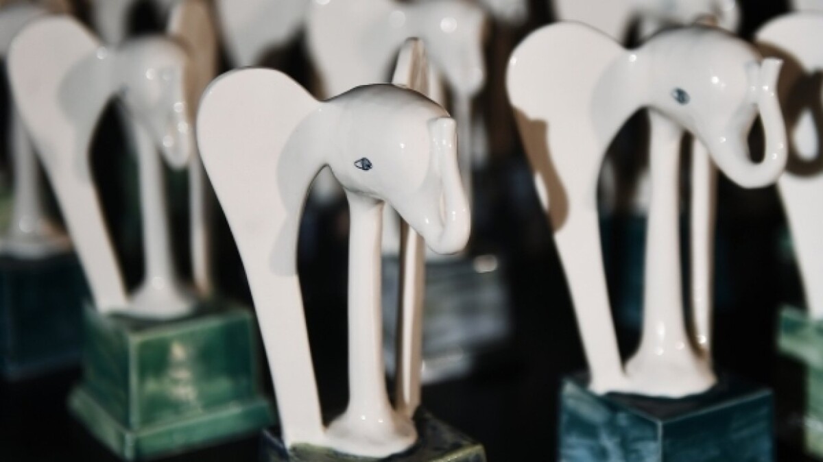 “Пугало” киинэ “Белый слон” бириэмийэҕэ номинацияланна
